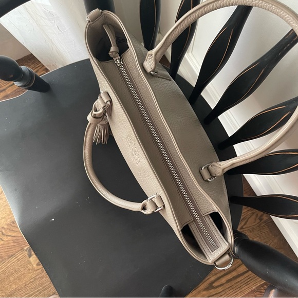 Tory Burch Tory Burch Thea Zip Tote - Picture 6 of 8